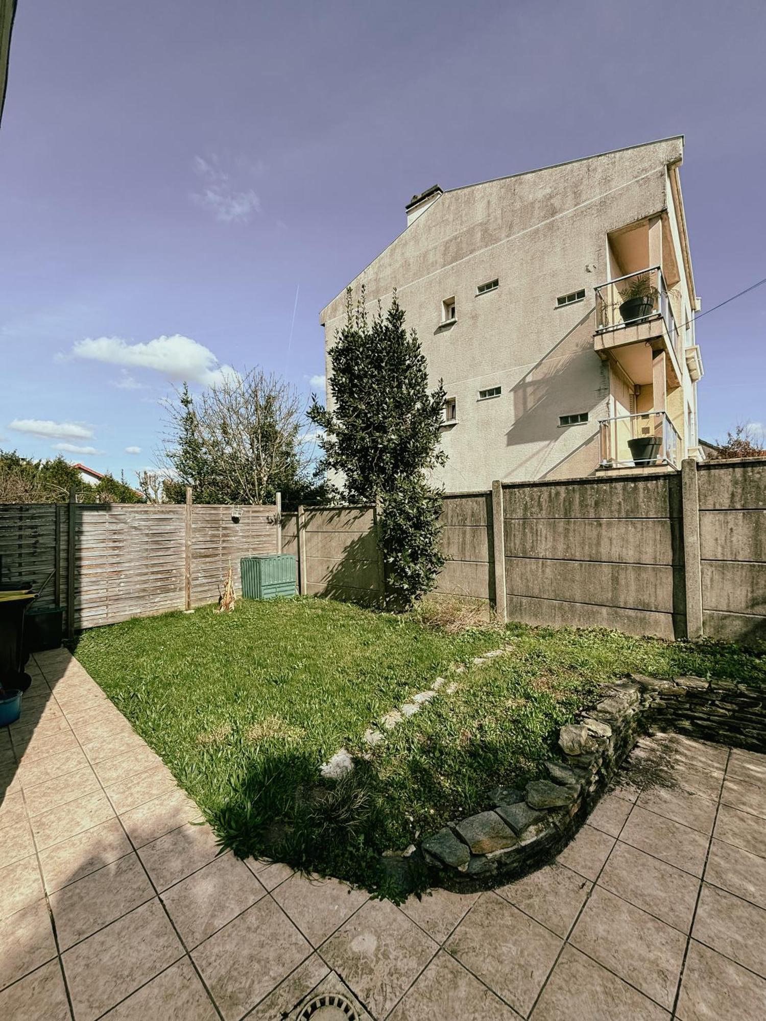 Duplex Avec Jardin - Proche Paris - Disneyland - Rer - Noisy-le-Grand Exteriér fotografie